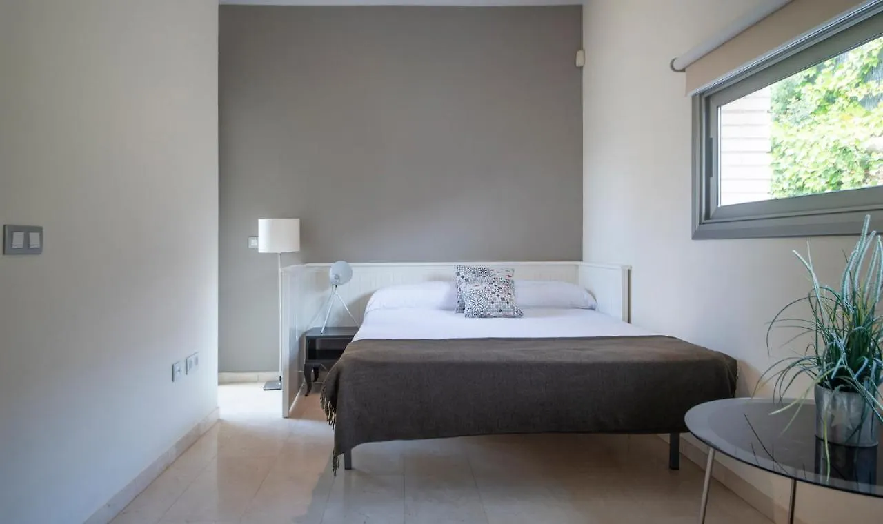 Limonium Deluxe Villa With Private Pool, Tarracohomes Tarragona